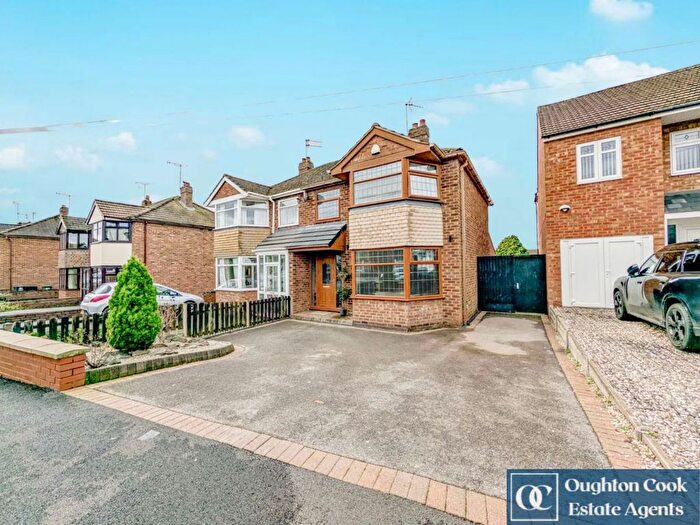 3 Bedroom Semi Detached House For Sale In Briardene Avenue, CV12