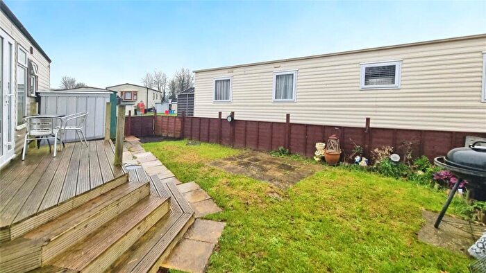 3 Bedroom Detached House For Sale In Chichester Road, Bognor Regis, West Sussex, PO21