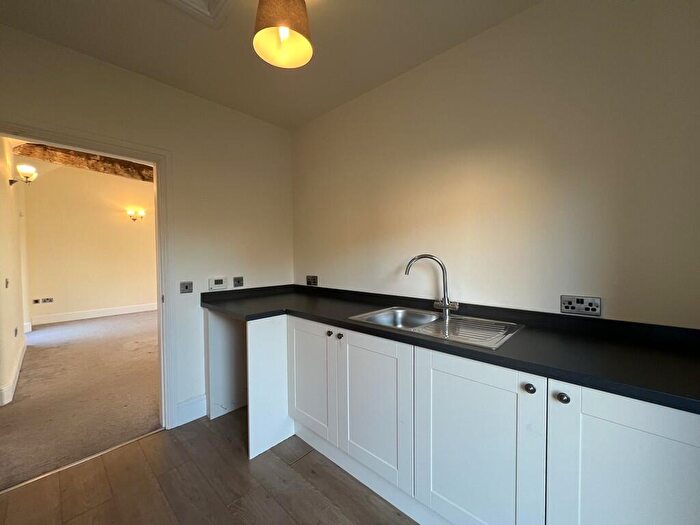 2 Bedroom Barn Conversion To Rent In Manor Farm, Church Laneham, DN22