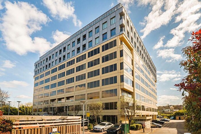 1 Bedroom Flat For Sale In West Gate, Ealing, W5