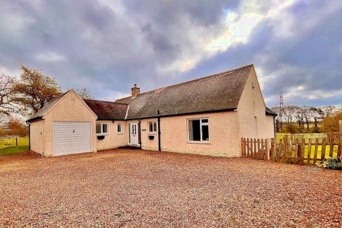 2 Bedroom Bungalow To Rent In South Coldcotes Cottage, Newcastle Upon Tyne, NE20