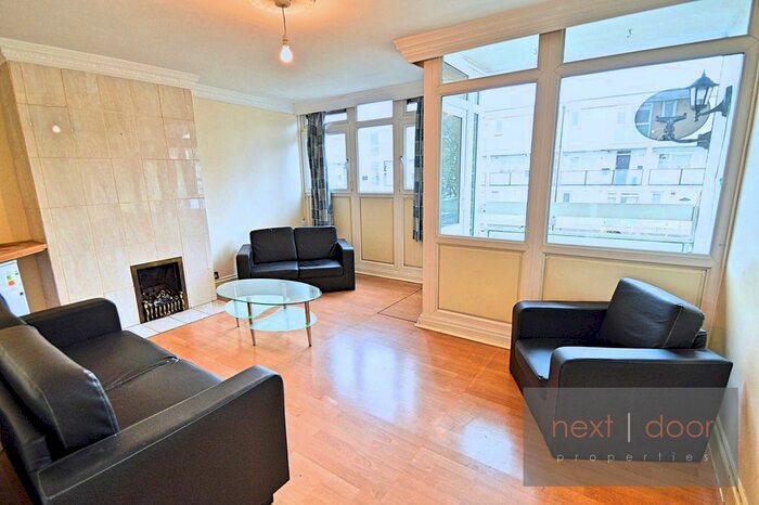3 Bedroom Maisonette To Rent In Minet Road, Brixton, London, SW9