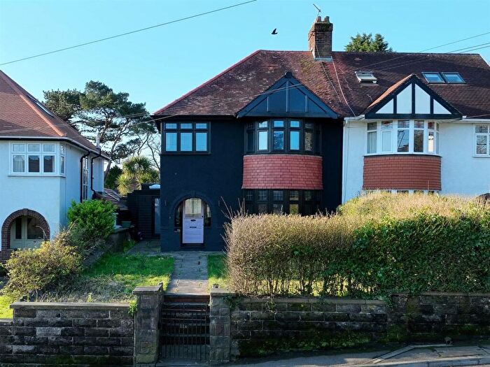 4 Bedroom Semi Detached House For Sale In Southward Lane, Langland, Swansea, SA3