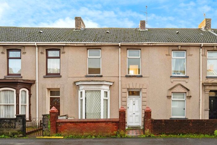 3 Bedroom Terraced House For Sale In Pembrey Road, Llanelli, Carmarthenshire, SA15