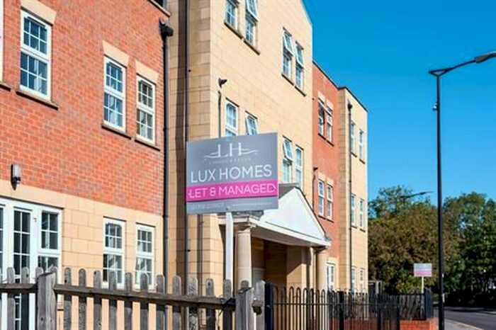 1 Bedroom Flat To Rent In Billet Lane, Hornchurch, RM11