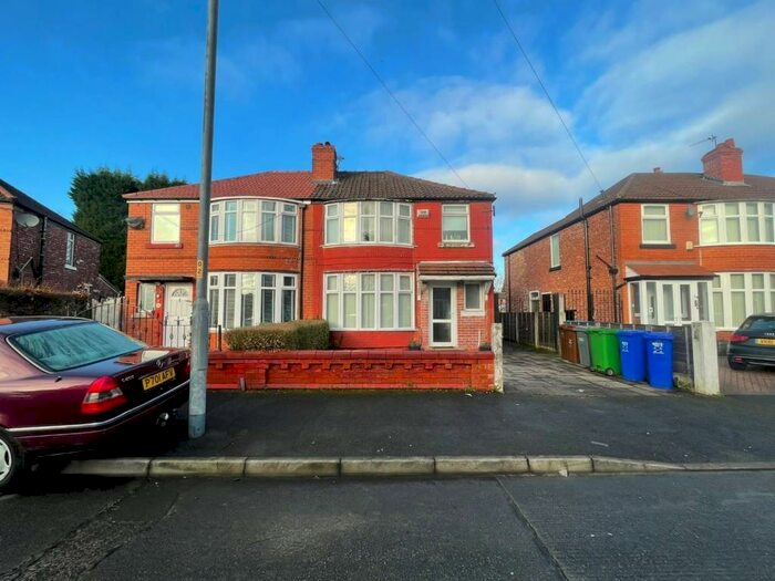 3 Bedroom Private Hall To Rent In Colgate Crescent, Manchester, M14