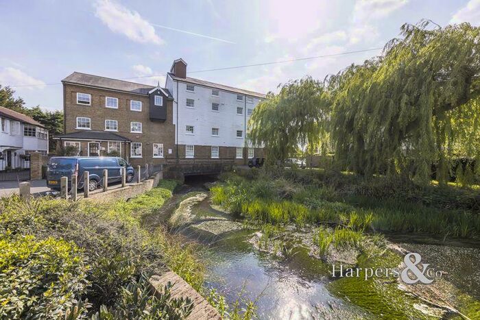 3 Bedroom Flat To Rent In Bexley High Street, Bexley, DA5