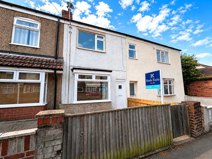 3 Bedroom Terraced House To Rent In Wintringham Road, Grimsby, Lincolnshire, DN32