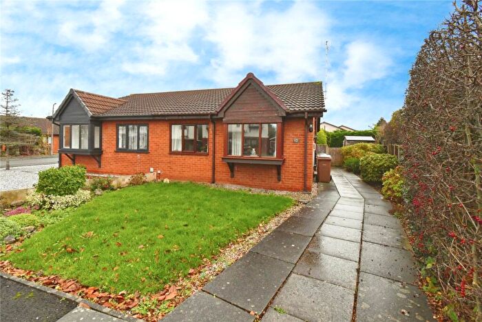 2 Bedroom Bungalow For Sale In Summertrees Avenue, Greasby, Wirral, CH49