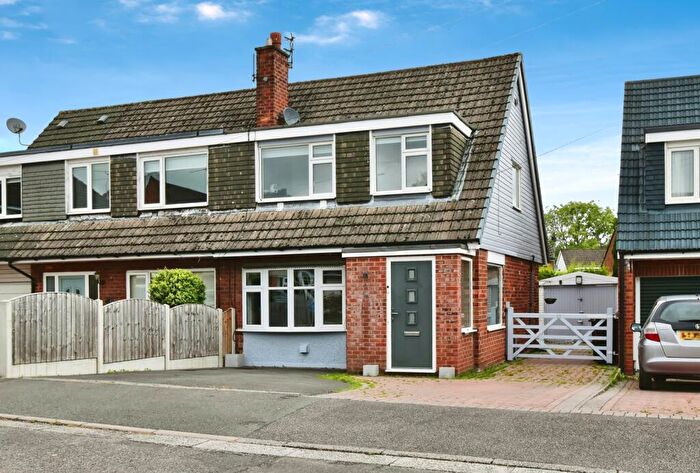 3 Bedroom Semi-Detached House For Sale In Dunster Close, Hazel Grove, Stockport, Cheshire, SK7