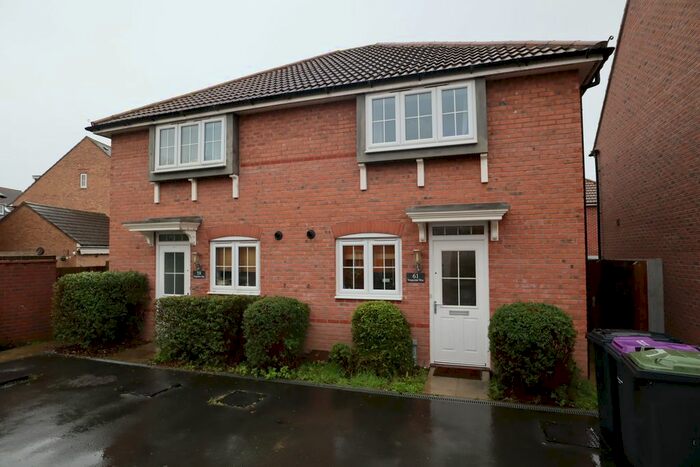 3 Bedroom Semi-Detached House To Rent In Vespasian Way, North Hykeham, LN6