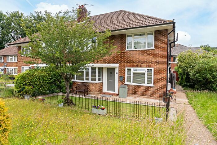 2 Bedroom Maisonette For Sale In Downs View, Dorking, RH4