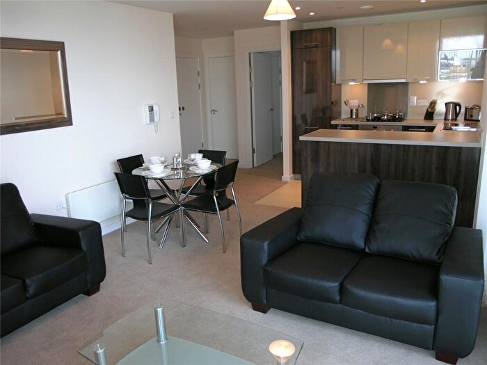 1 Bedroom Apartment To Rent In Spectrum, Block, Blackfriars Road, Salford, M3