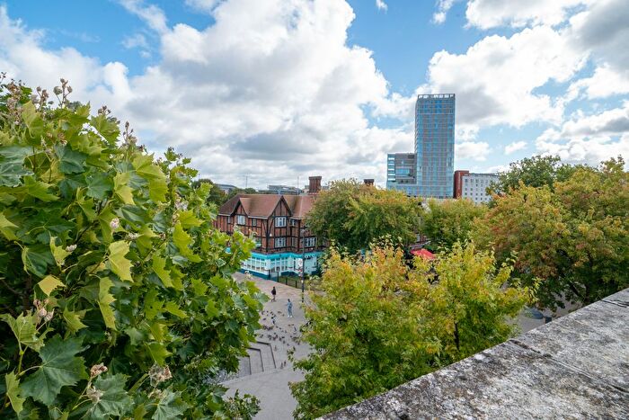 Studio To Rent In The Parade, High Street, Watford, WD17
