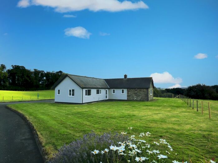 2 Bedroom Detached Bungalow To Rent In Pontrobert, Nr Meifod, Powys, SY22