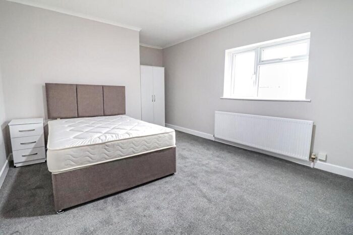 5 Bedroom Flat To Rent In Holbrooks Lane, Holbrooks, Coventry, CV6