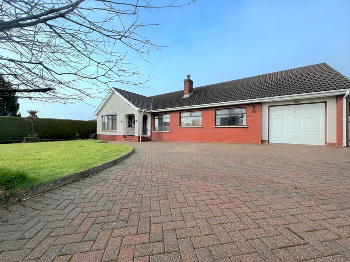 Houses for sale in Red Fort Park, Carrickfergus, BT38