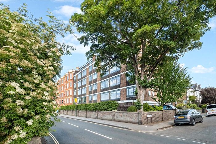 2 Bedroom Flat For Sale In The Terrace, London, SW13