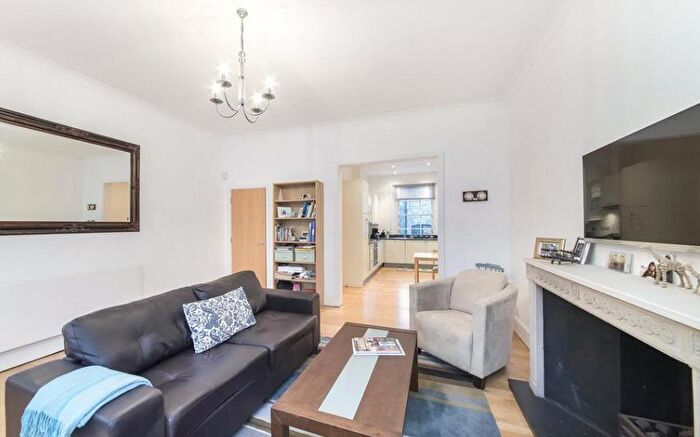2 Bedroom Apartment To Rent In Lisson Grove, Marylebone, London, NW1