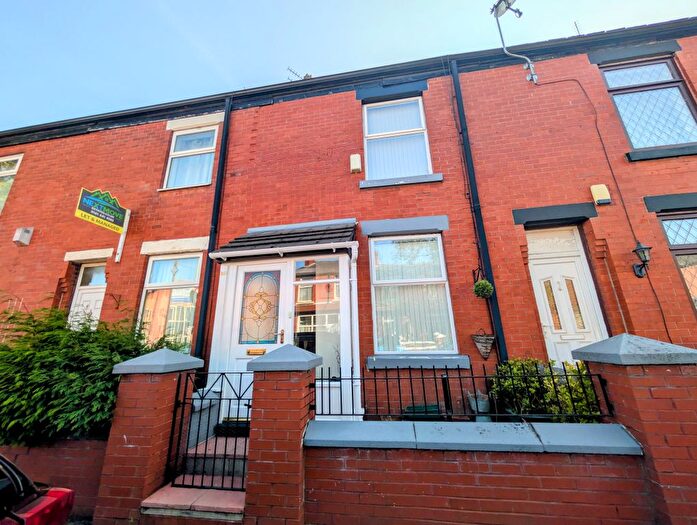 2 Bedroom Property To Rent In Wheler Street, Manchester, M11