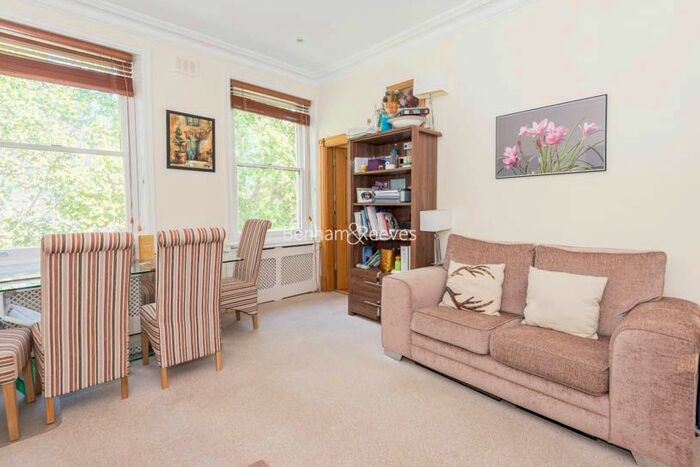 2 Bedroom Flat To Rent In Ashburn Gardens, Glouscester Road, SW7