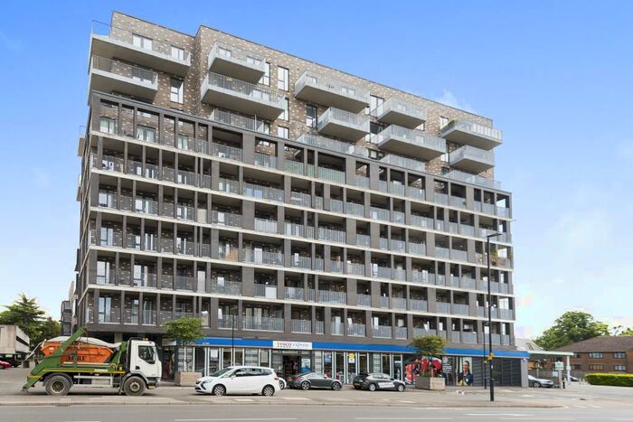 1 Bedroom Apartment To Rent In Windsor Road, Slough, SL1