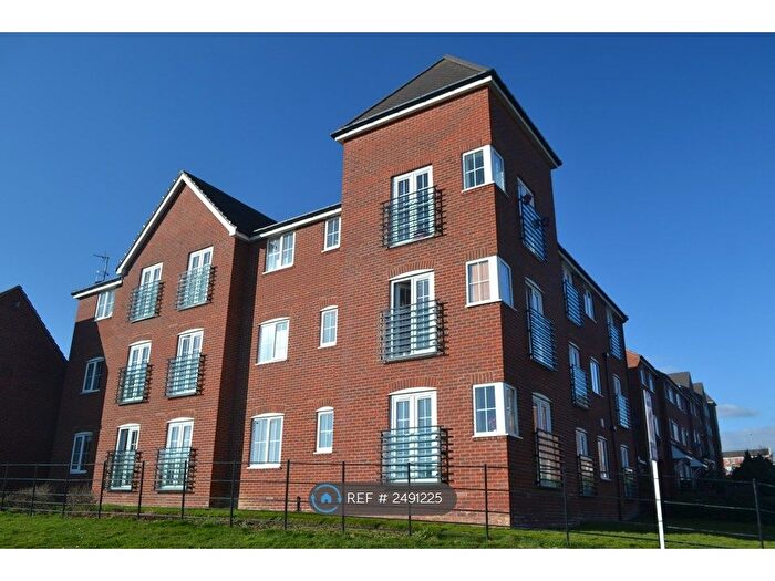 2 Bedroom Flat To Rent In Sherwood Walk, Middleton, Leeds, LS10