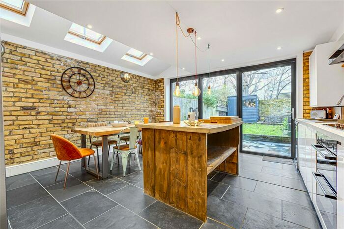 5 Bedroom Terraced House To Rent In Ormeley Road, London, SW12