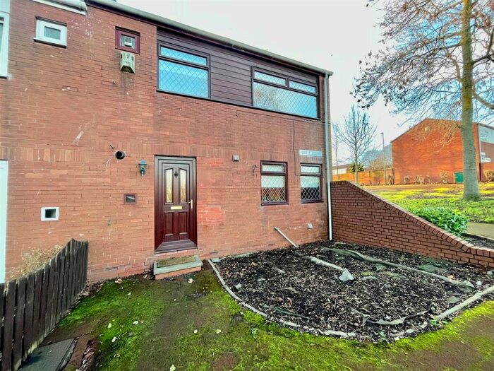 2 Bedroom End Of Terrace House To Rent In Forth Court, South Shields, NE34