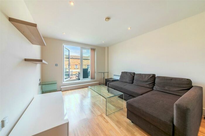 1 Bedroom Apartment To Rent In Cheshire Street, London, E2