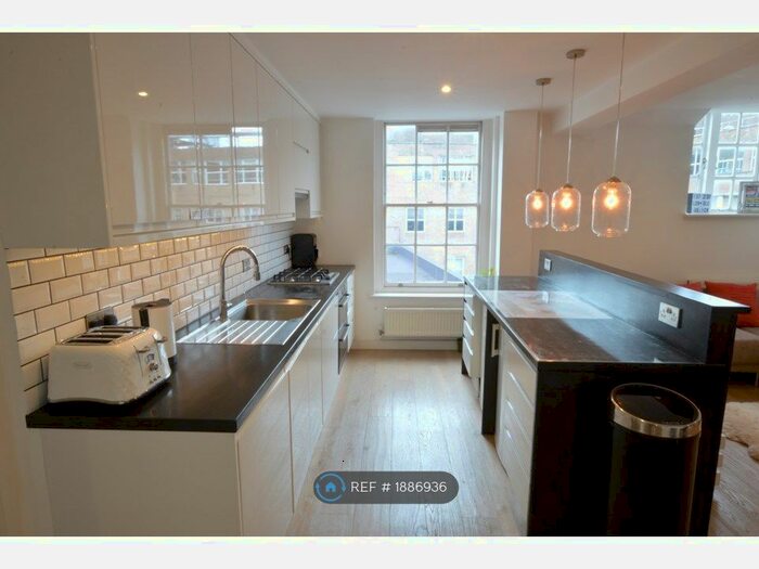 2 Bedroom Flat To Rent In Abingdon House, London, E2
