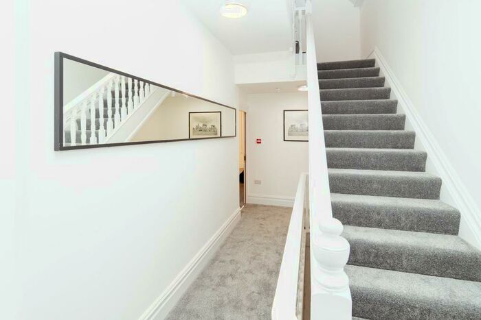 1 Bedroom Flat To Rent In Aylesbury Road, , Bournemouth, BH1