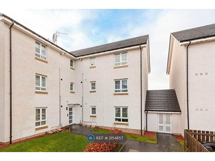2 Bedroom Flat To Rent In Durie Loan, Edinburgh, EH17
