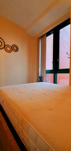 1 Bedroom Flat To Rent In Velvet House, Sackville Street, Manchester, M1