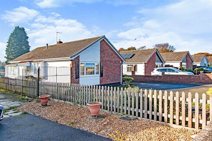 3 Bedroom Detached Bungalow For Sale In Homefield, Shaftesbury, SP7
