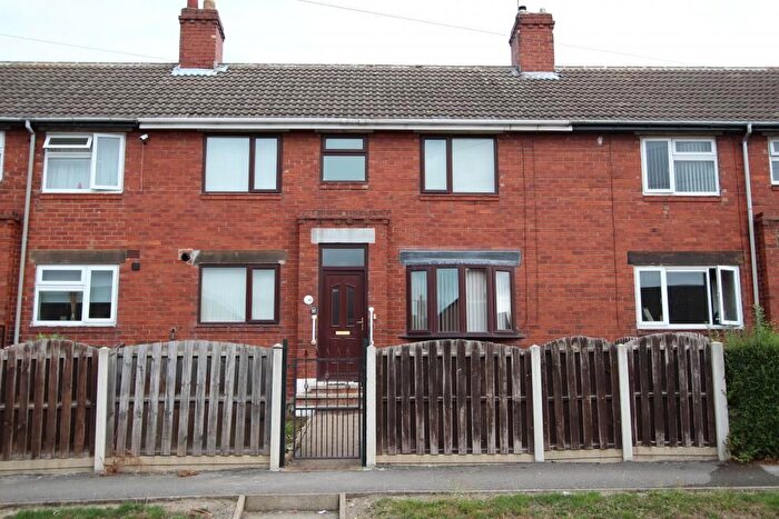 3 Bedroom Town House To Rent In Manor Crescent, Grimethorpe Barnsley, South Yorkshire, S72