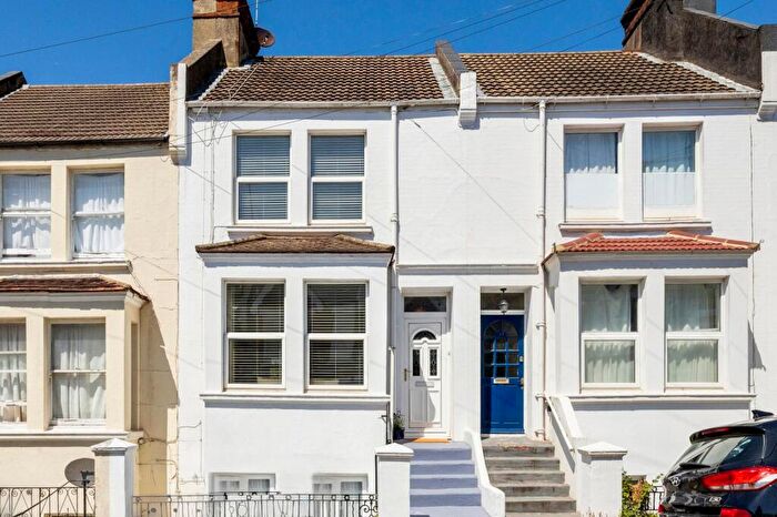 3 Bedroom Maisonette For Sale In Herbert Road, Brighton, East Sussex, BN1