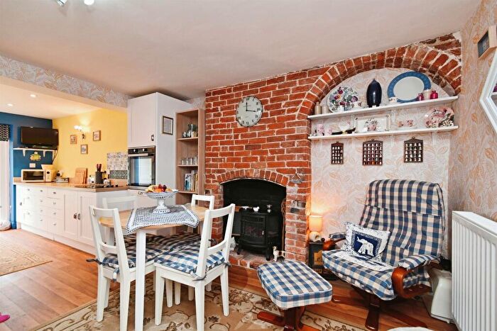 2 Bedroom Character Property For Sale In Magdalen Street, Eye, IP23