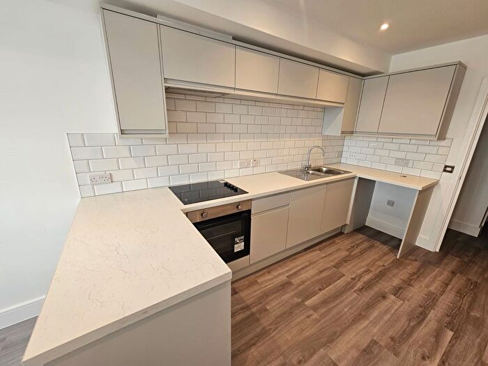1 Bedroom Flat To Rent In College Place, Southampton, SO15