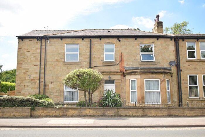 2 Bedroom Flat For Sale In Lime Pit Lane, Stanley, Wakefield, WF3