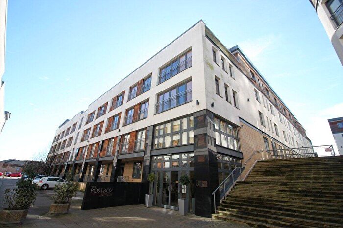 2 Bedroom Flat To Rent In The Postbox, Upper Marshall Street, Birmingham, West Midlands, B1
