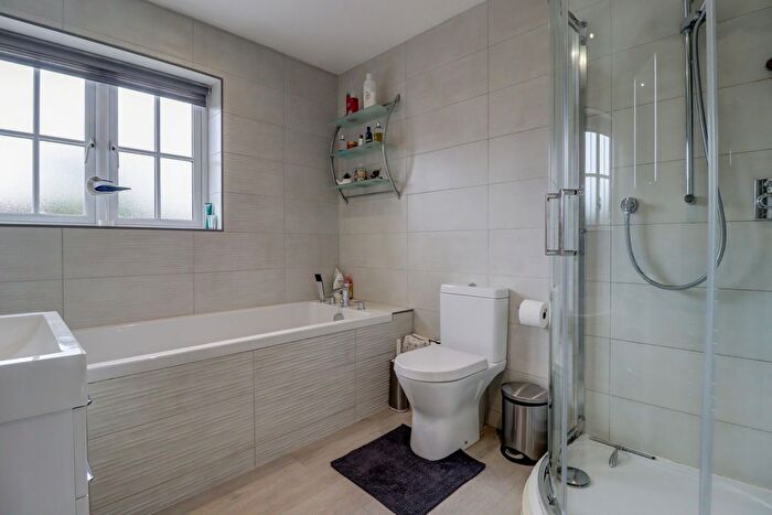 4 Bedroom Detached House For Sale In Gables Meadow, Holmer Green, Buckinghamshire, HP15