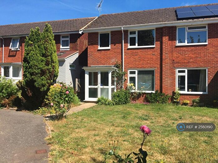 3 Bedroom Semi-Detached House To Rent In Downview Road, Yapton, BN18