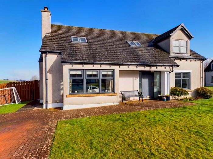 5 Bedroom Detached House For Sale In Raeburn Common, Pettinain, Lanark, ML11