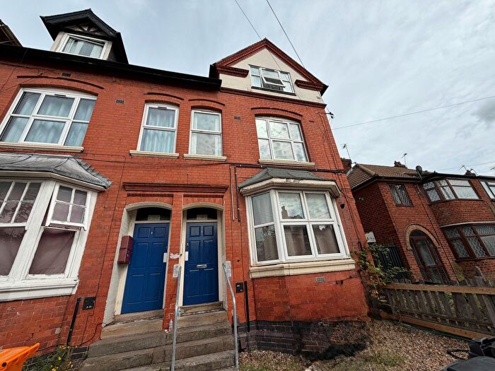 1 Bedroom Flat To Rent In Glenfield Road, Leicester, LE3