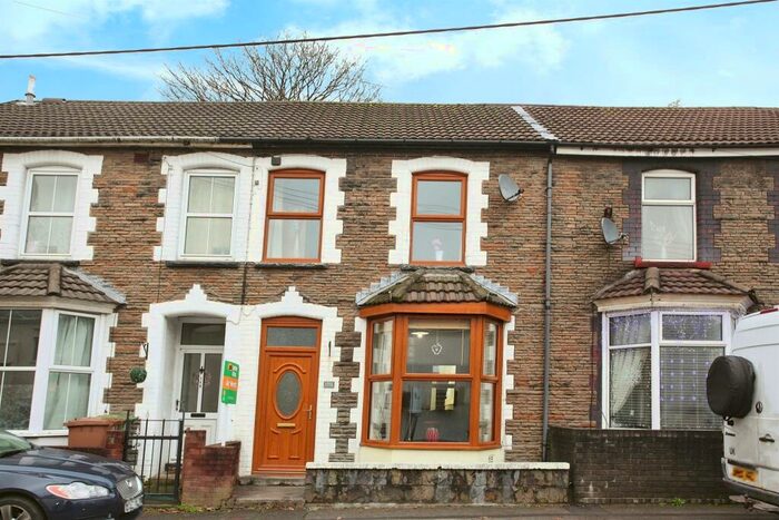 3 Bedroom Terraced House For Sale In Thomas Street, Abertridwr, Caerphilly, CF83