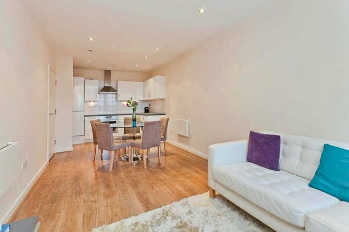 1 Bedroom Flat To Rent In 5 Little Russell Street, London WC1A
