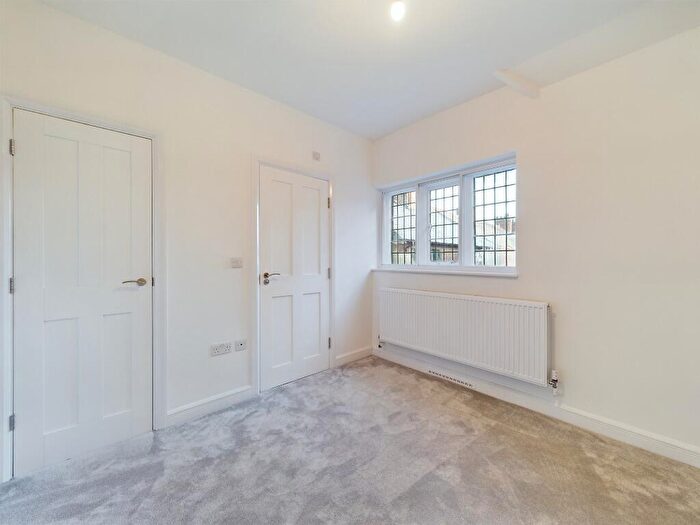 1 Bedroom Flat To Rent In Priory Place, Chester, CH1