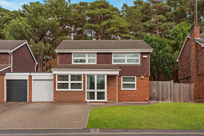 4 Bedroom Link Detached House For Sale In Heathpark Drive, Windlesham, Surrey, GU20