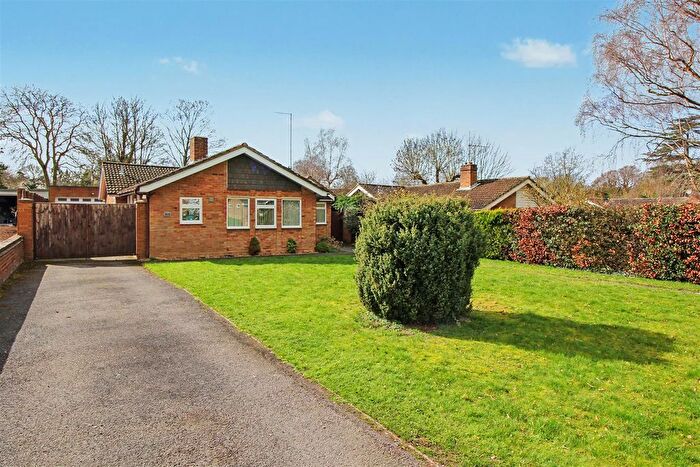 4 Bedroom Detached Bungalow For Sale In Elm Close, Hargrave, NN9